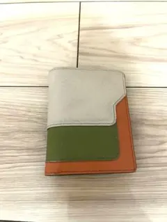 marni 二つ折り財布