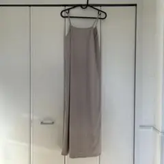 【未使用タグ無】ベージュキャミワンピース　GU ジーユー