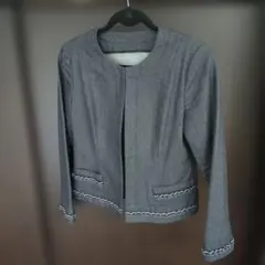 【未使用に近い】[レリアン]ダークグレー ノーカラージャケット Mサイズ