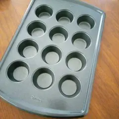 Wilton マフィン型 12個取り 製菓用のサムネイル