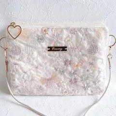 インド刺繍生地　ハンドメイド　サコッシュ　ショルダーバッグ　スマホポーチ　ヌビ