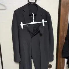 ユニクロ　感動ジャケット　パンツ　セットアップ　ダークグレー