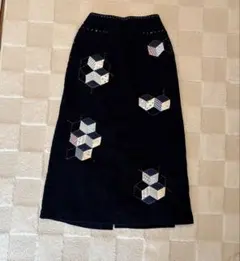 【SALE】ケイスケカンダ　手縫いのパッチワークスカート　紺のサムネイル