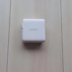 Anker powerport pd+2　白