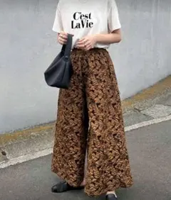 花柄 ワイドパンツ