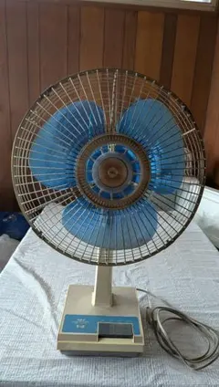 東芝 レトロ 扇風機 AN 4枚羽根 - メルカリ