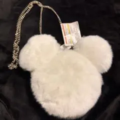 新品　ディズニー　ミッキー型ファーショルダーバッグ ホワイト・ブラウン