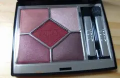 Diorサンククルール 879ルージュトラファルガー