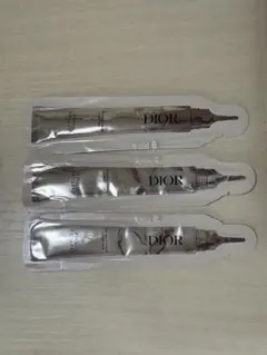 Dior カプチュール トータル ヒアルショット サンプル 3本セットのサムネイル