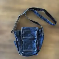 ポケットいっぱい　デニムショルダーバッグ