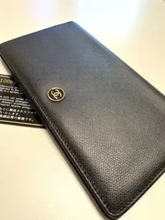 【美品】CHANEL ココボタン 2つ折り長財布 レザー ブラックのサムネイル