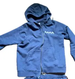 ネイビー パーカー