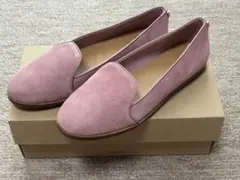 美品★UGG W BONNIE ピンク色フラットシューズ★のサムネイル