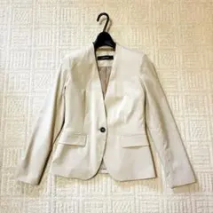 ★ZARA BASIC ベージュ ノーカラージャケット
