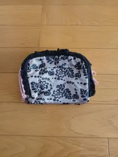 SWIMMER 花柄ドットポーチ