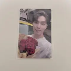 SPILL THE FEELS 中華 yzy ディノ トレカ