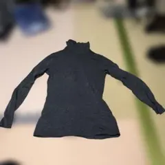 H441 ダークグレー タートルネック 長袖 ヒートテック　極暖　Mサイズ