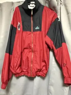 adidas ナイロンジャケット レッド/ブラック