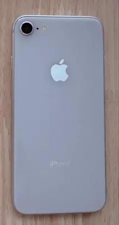Apple iPhone 8 本体　64GB SIMロック解除済