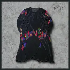 ヴィンテージ　デザインワンピース　ギミック　総柄　ブラック　蝶々　おしゃれ古着