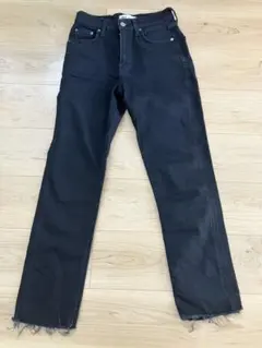 ZARA ブラック　フリンジ裾デニム 36