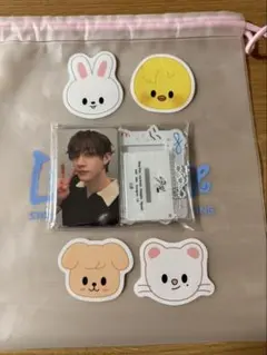 straykids スキズ FC 更新特典　スキズペンミ コンフェッティ紙吹雪