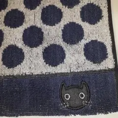 On The Clover 猫刺繍 ドット柄 タオルハンカチ