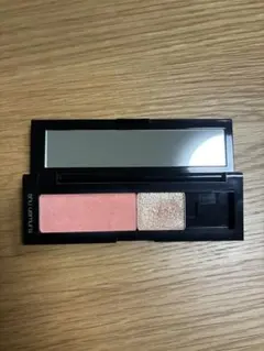 Item thumbnail for item d86e2bdb-6fc1-48fd-9a53-250dd8694302