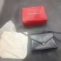 Salvatore Ferragamo ショルダーバッグ ブラック　ヴィンテージのサムネイル