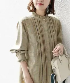 極美品✨定価１.６万❤️　洗える　配色チェックソリッドハシゴレースピンタックのサムネイル