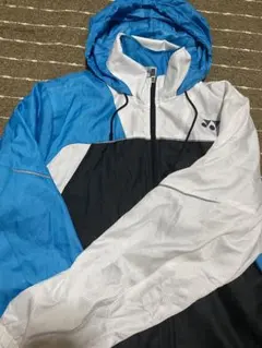 YONEX ウィンドブレーカー　Mサイズ フード付き