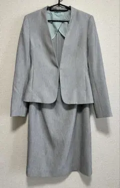 m.f.editorial スカートセットアップ グレーのサムネイル