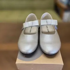 美品　プティマインシルバーリボン付きバレエシューズ