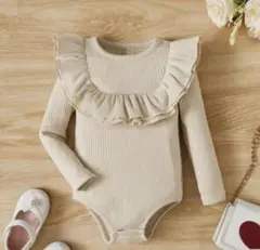 美品・ロンパース 9-12M ですが、小さめの印象で70cmくらいです