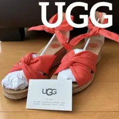 【新品・未使用】UGG アグ　ウェッジリボンサンダル　後ジップのサムネイル