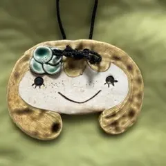 昭和レトロ　陶器製　壁飾り　女の子