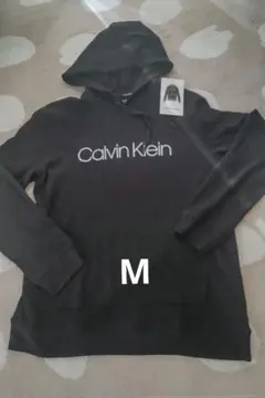 【1激安送料込み】新品未使用Calvin klein 黒 パーカーMサイズ