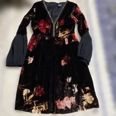 Paola Frani 花柄ベルベットワンピース