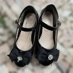 黒 リボン ビジュー付き フォーマルシューズ