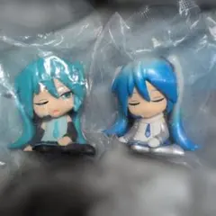 肩ズン　初音ミク 雪ミク　2体セット