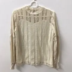 アンティークレースブラウス