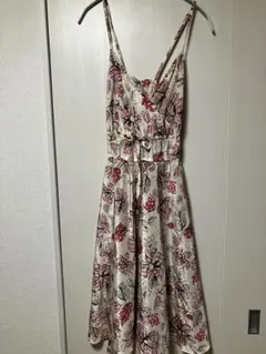 SKY様専用❤︎❤︎新品未使用　春夏　花柄♡キャミワンピース