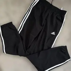 【adidas 】最終値下げ　アディダス　ピステパンツ 黒 140サイズ　防寒