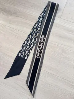 【yuchan】ChristianDior ロゴ入りスカーフ ネイビー yuchan様専用】ChristianDior ロゴ入りスカーフ ネイビー - メルカリ