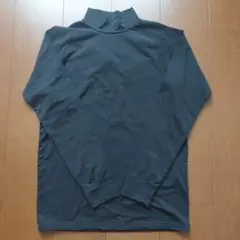 ★黒 ハイネック 長袖 アンダーシャツ