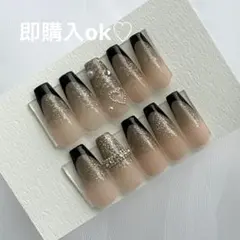 ちゅるんネイル　フレンチガーリー　量産型　韓国　マグネットネイル　フレンチネイル