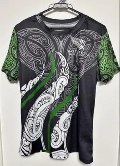 トライバルデザイン ウォームアップウェア