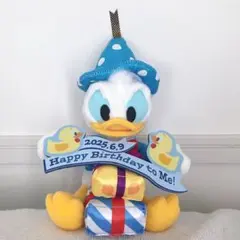 【新品・匿名配送】ディズニー　　ぬいぐるみバッジ　ドナルド　バースデー②