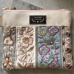 インド刺繍リボン　ハンドメイドポーチ　大きめ