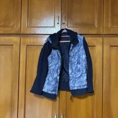 新品未使用ネイビー/グレー キルティングジャケット フード付き